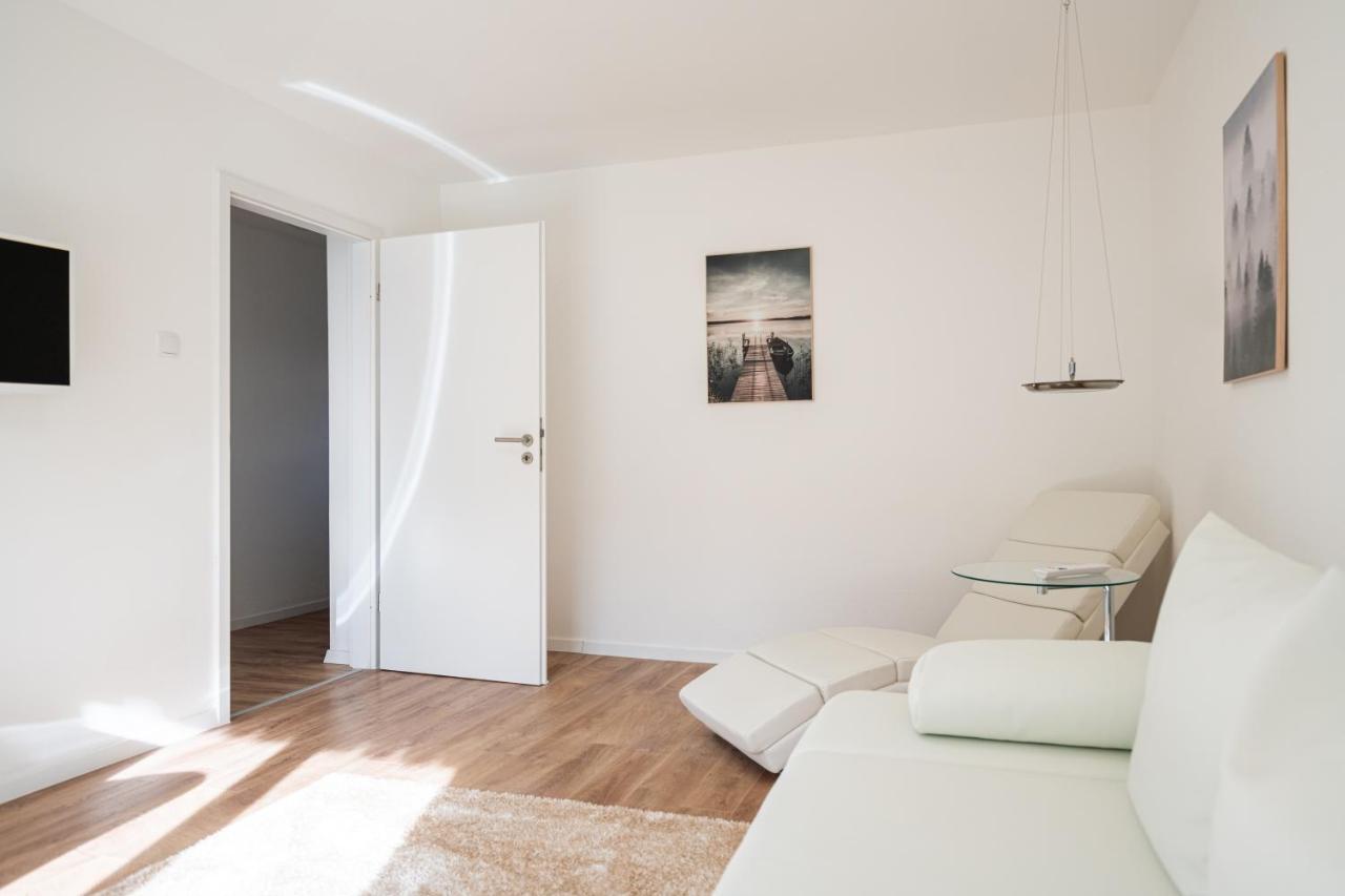 Sonnige Ferienwohnung In Neckarsulm Mit Massageliege & Wlan & Parken Экстерьер фото